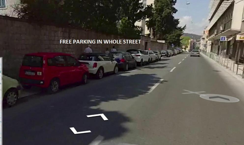 Periska Dalmatina Apartment Split Bagian luar foto